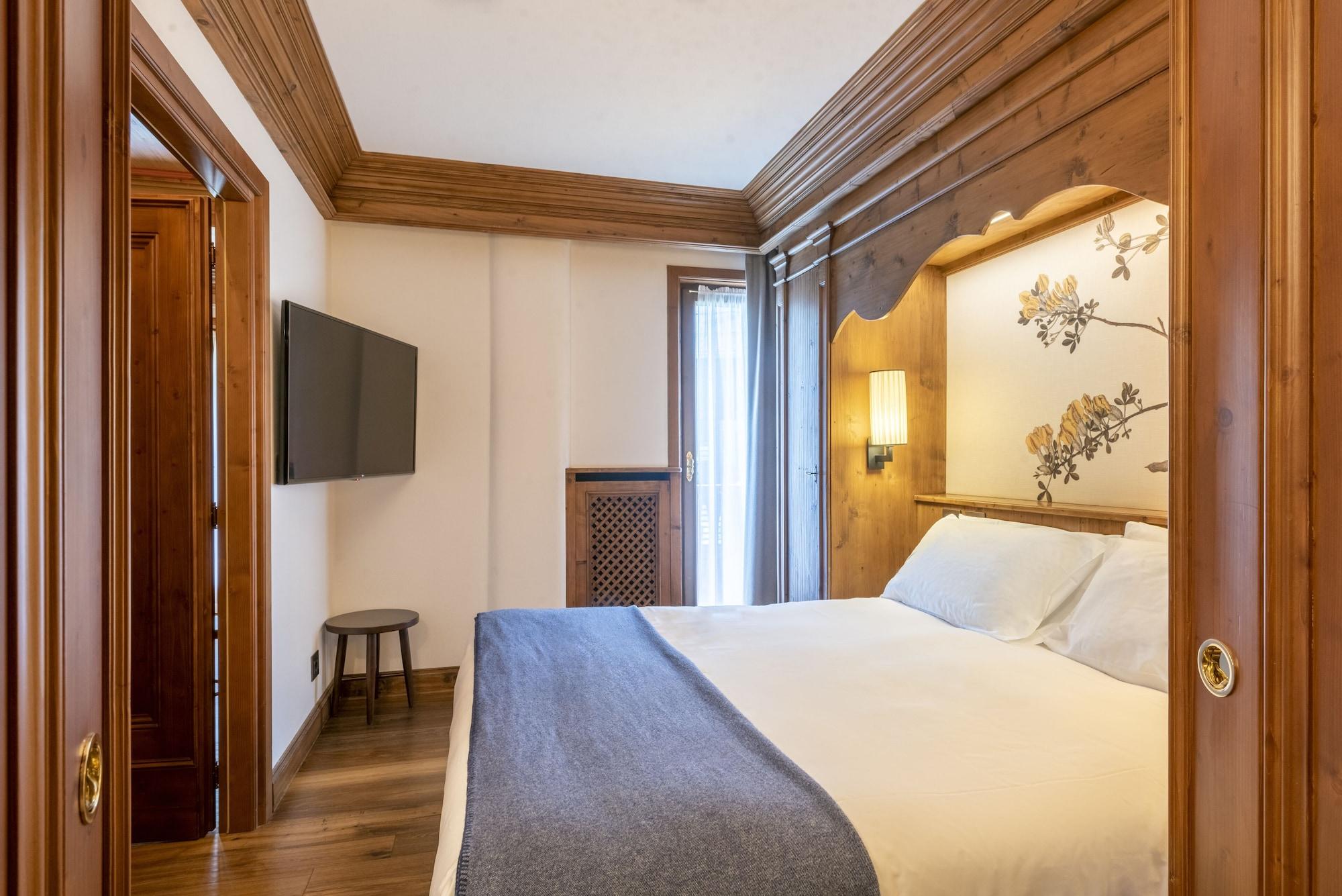 Faloria Mountain Spa Resort Cortina dʼAmpezzo Exteriér fotografie