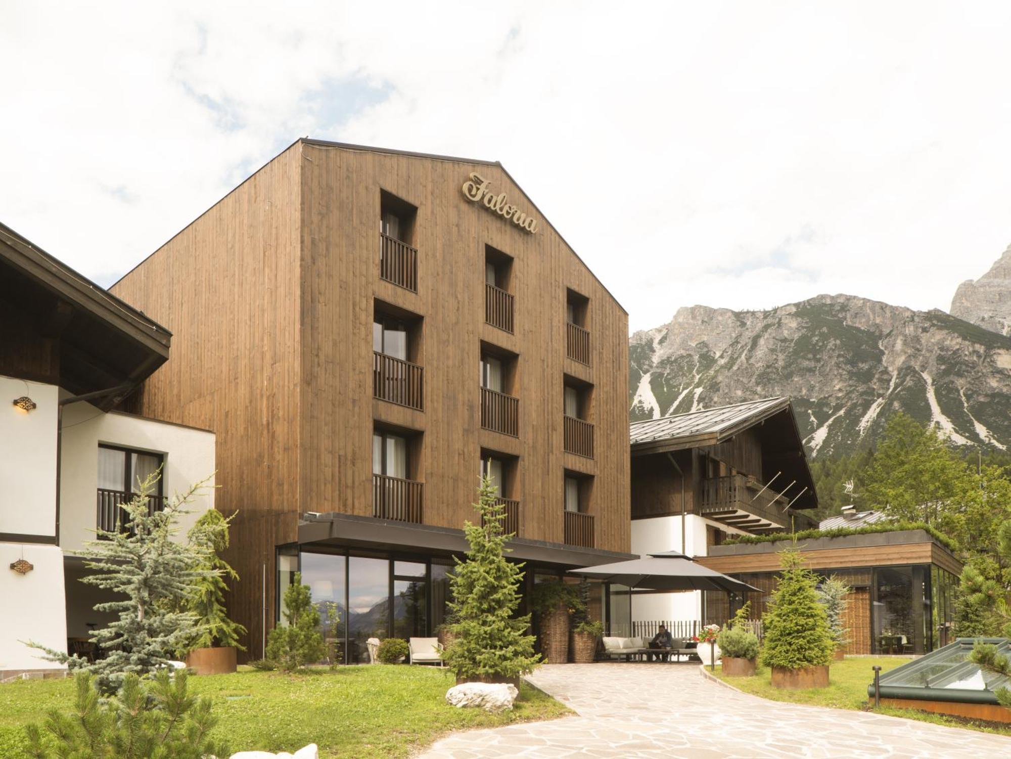 Faloria Mountain Spa Resort Cortina dʼAmpezzo Exteriér fotografie