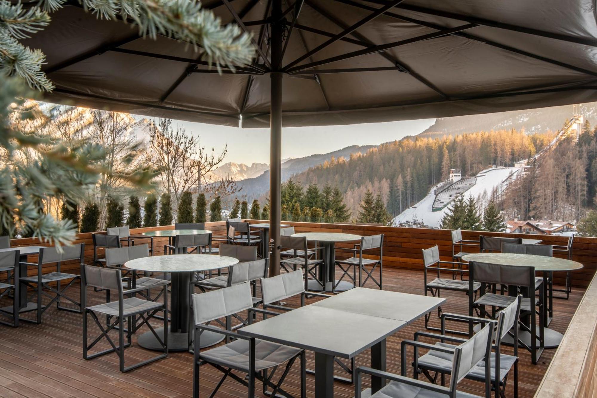 Faloria Mountain Spa Resort Cortina dʼAmpezzo Exteriér fotografie